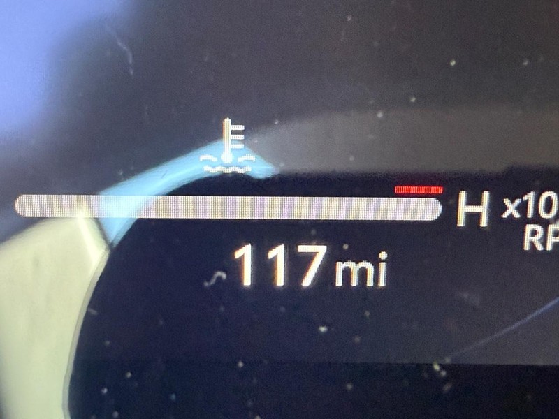 Toyota Corolla Vehicle Image 16