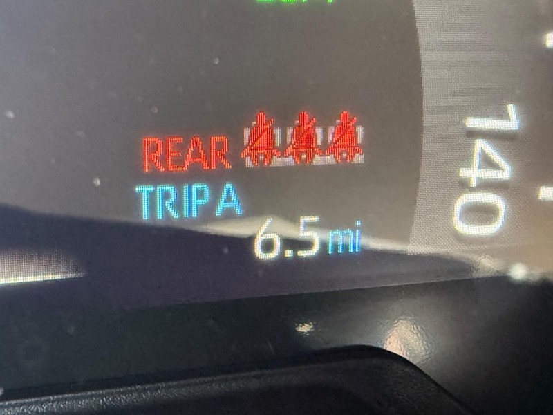 Toyota RAV4 Vehicle Image 19