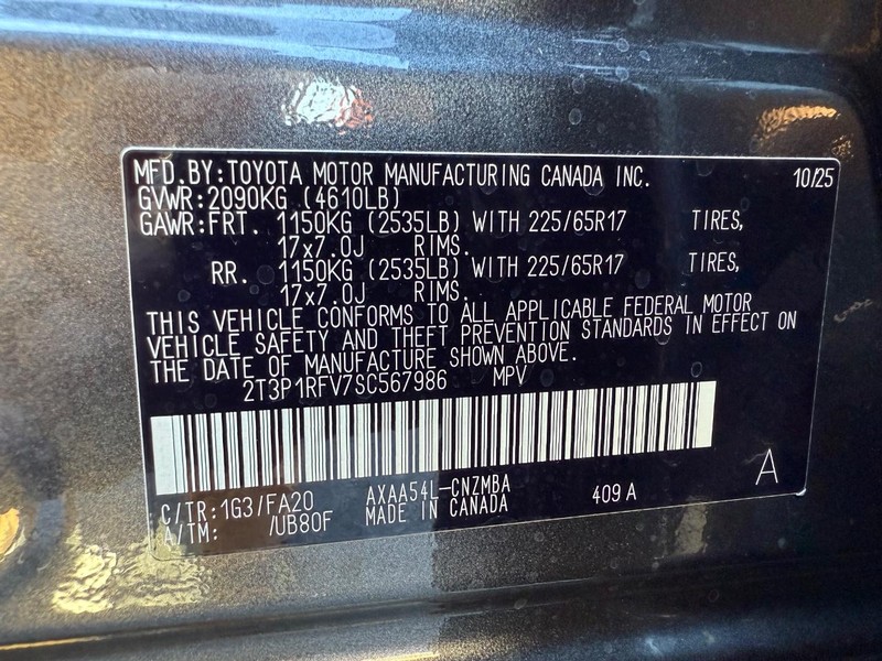 Toyota RAV4 Vehicle Image 22