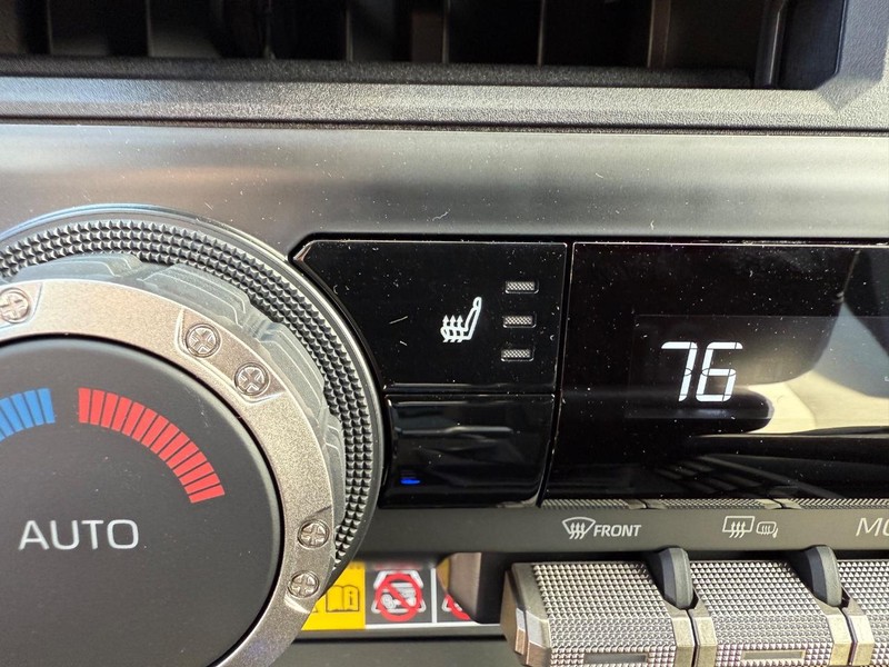 Toyota 4Runner Vehicle Image 10