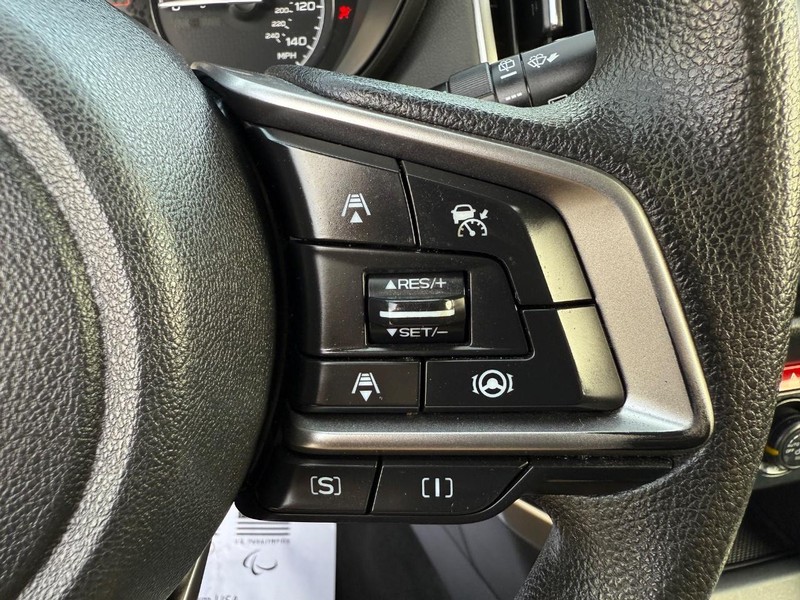 Subaru Forester Vehicle Image 14