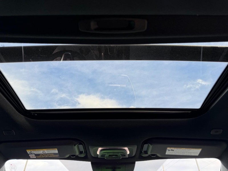 Toyota Corolla Cross Vehicle Image 11