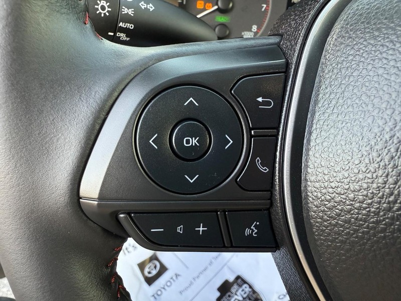 Toyota Corolla Cross Vehicle Image 14