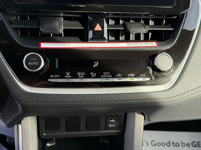 Toyota Corolla Cross Vehicle Image 19