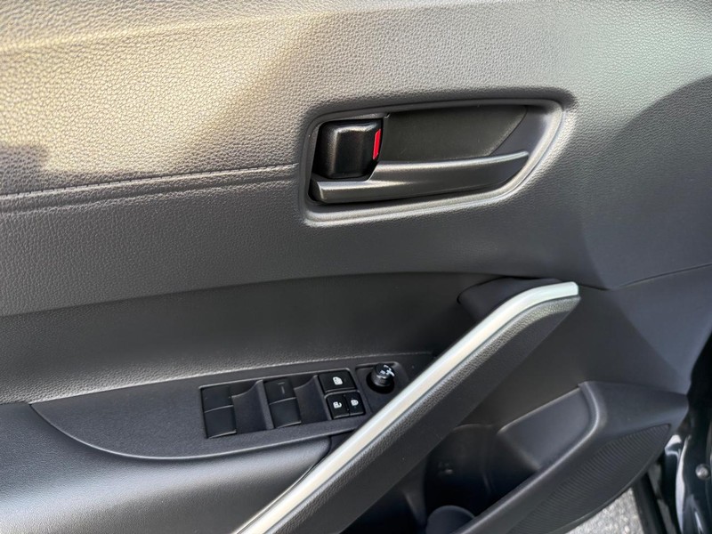 Toyota Corolla Cross Vehicle Image 25