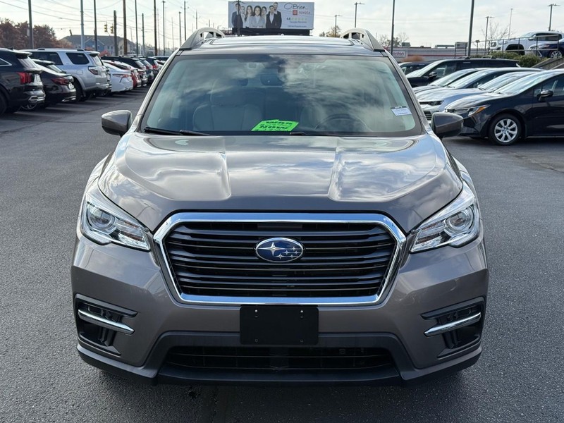 Subaru Ascent Vehicle Image 10