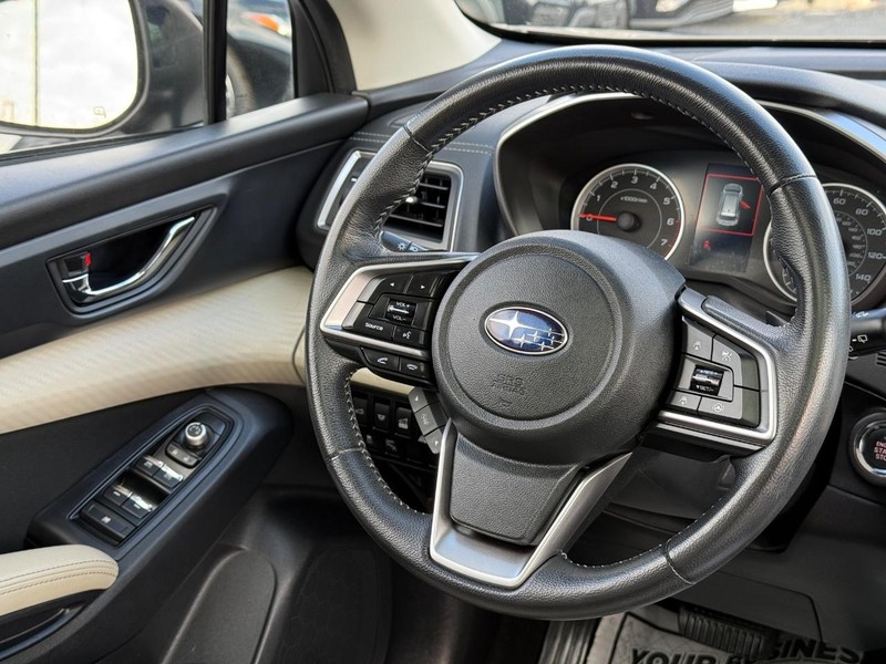 Subaru Ascent Vehicle Image 15