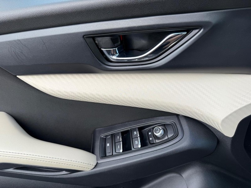 Subaru Ascent Vehicle Image 28