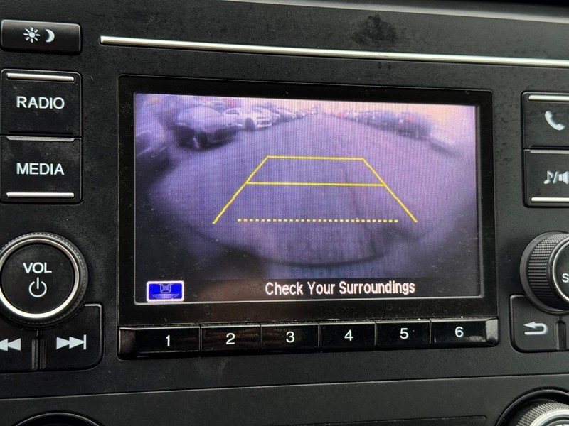 Honda Civic Sedan Vehicle Image 16