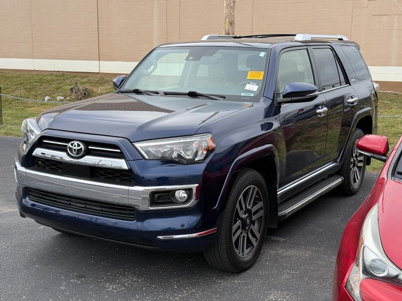 Toyota 4Runner Vehicle Image 02