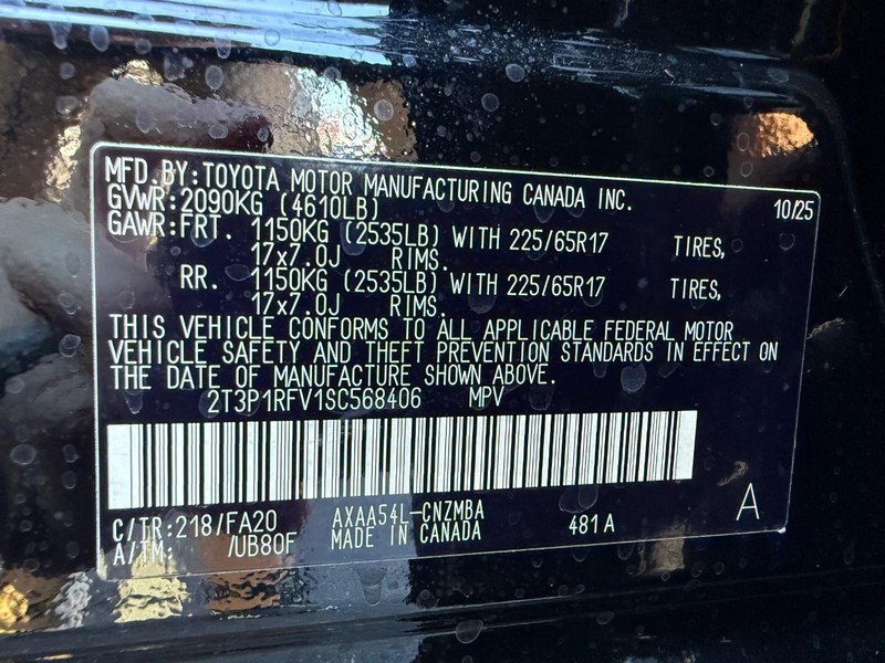 Toyota RAV4 Vehicle Image 22