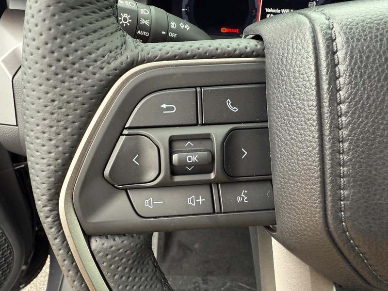 Toyota Tacoma 4WD Vehicle Image 08