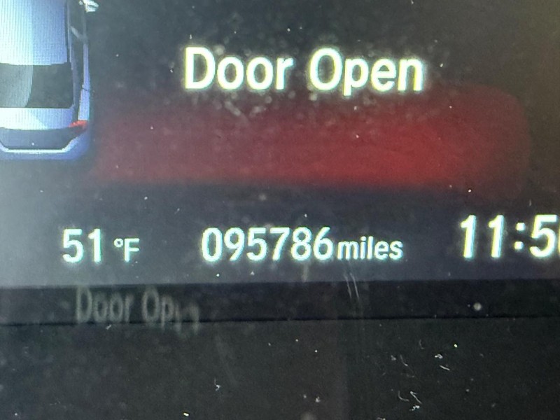 Honda Civic Si Sedan Vehicle Image 24