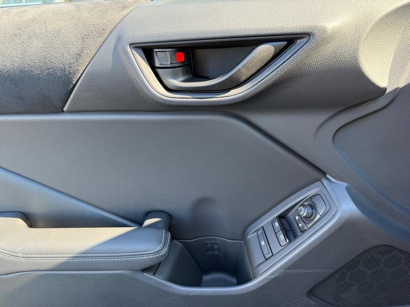 Toyota GR86 Vehicle Image 18