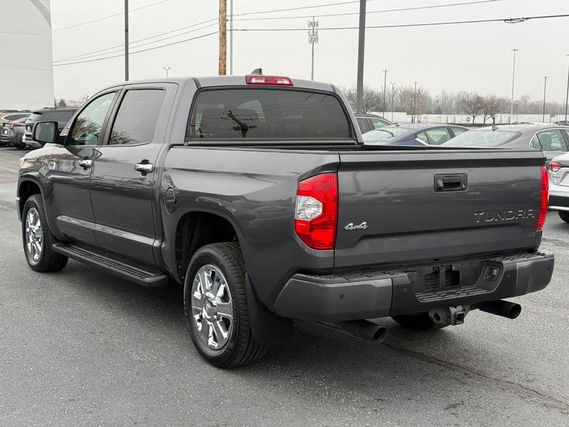 Toyota Tundra 4WD Vehicle Image 05