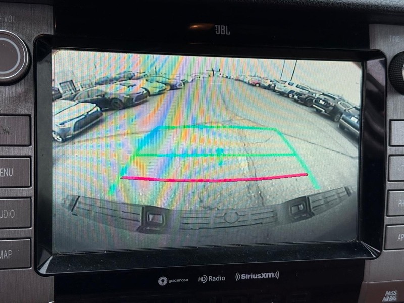 Toyota Tundra 4WD Vehicle Image 18