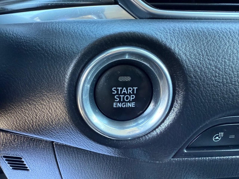 Mazda CX-5 Vehicle Image 17