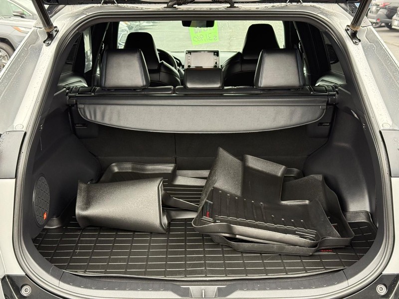 Toyota RAV4 Vehicle Image 07