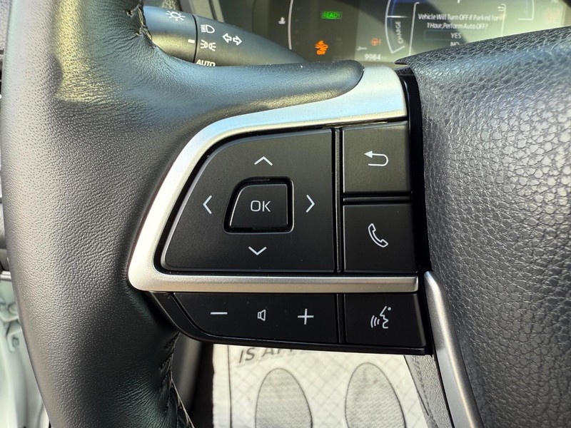 Toyota Grand Highlander Vehicle Image 16