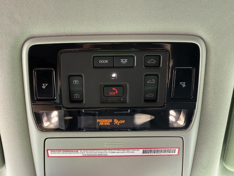 Toyota Grand Highlander Vehicle Image 24