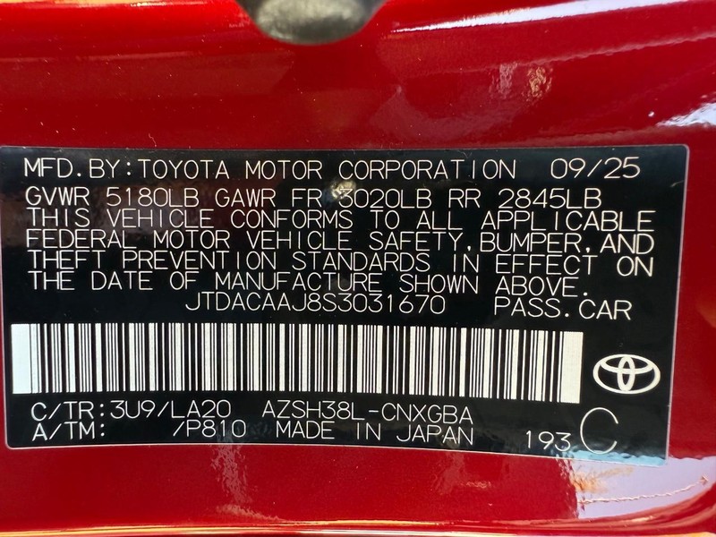 Toyota Crown Signia Vehicle Image 22