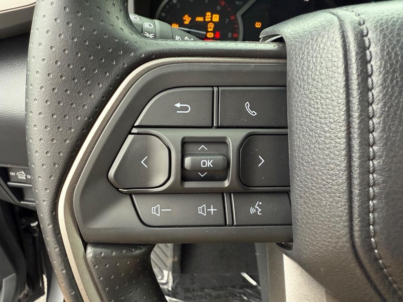 Toyota Tundra 4WD Vehicle Image 07