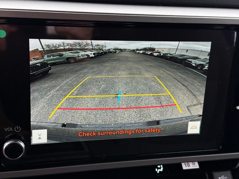 Toyota Tundra 4WD Vehicle Image 11