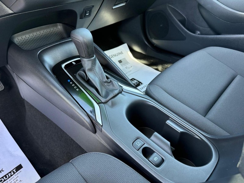 Toyota Corolla Vehicle Image 19