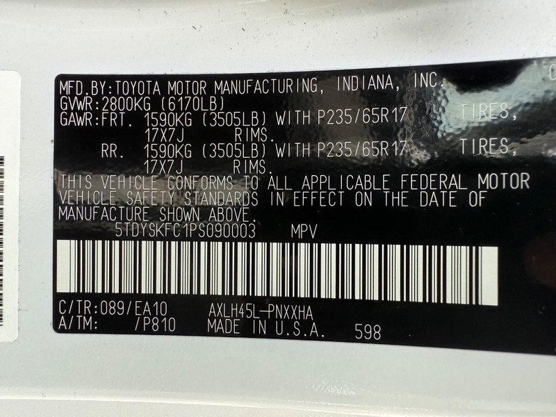 Toyota Sienna Vehicle Image 29