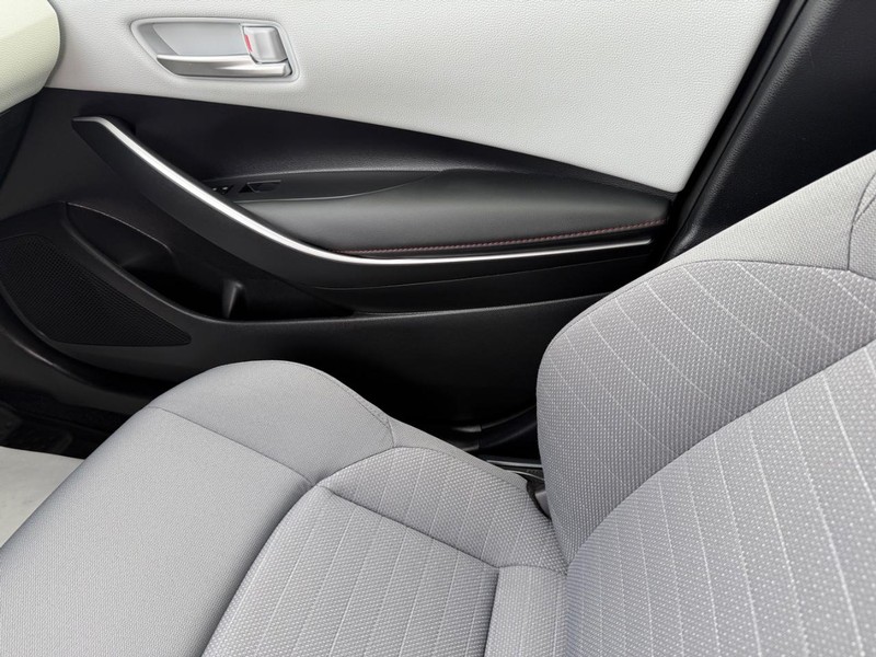 Toyota Corolla Vehicle Image 20