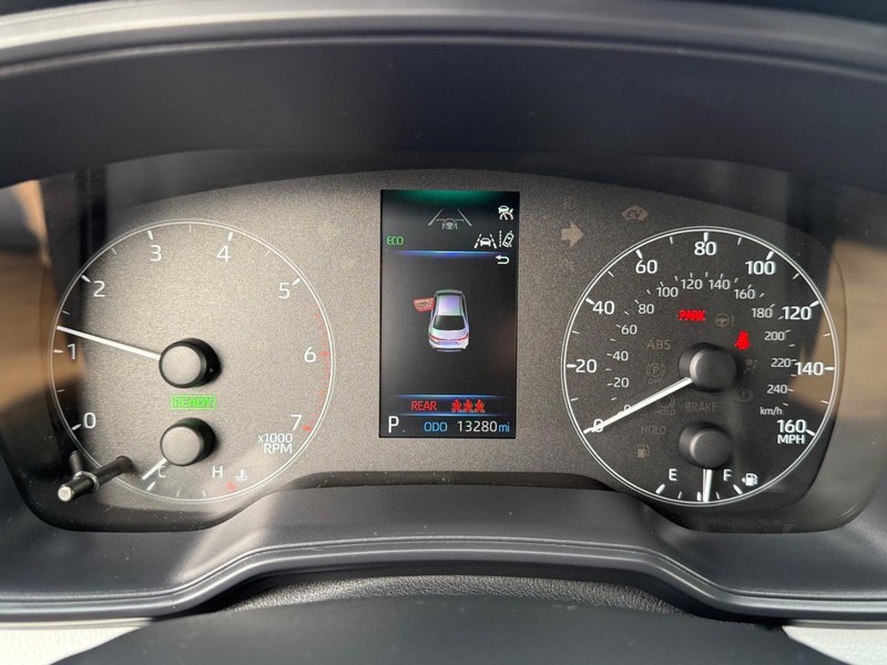 Toyota Corolla Vehicle Image 21