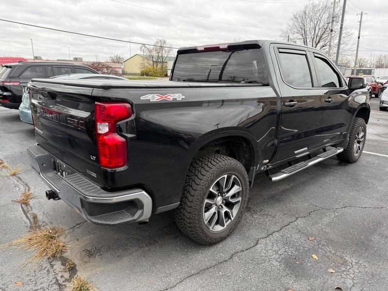 Chevrolet Silverado 1500 Vehicle Full-screen Gallery Image 04