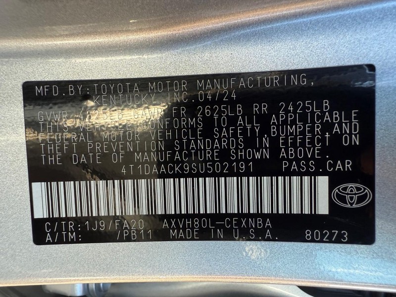 Toyota Camry Vehicle Image 25