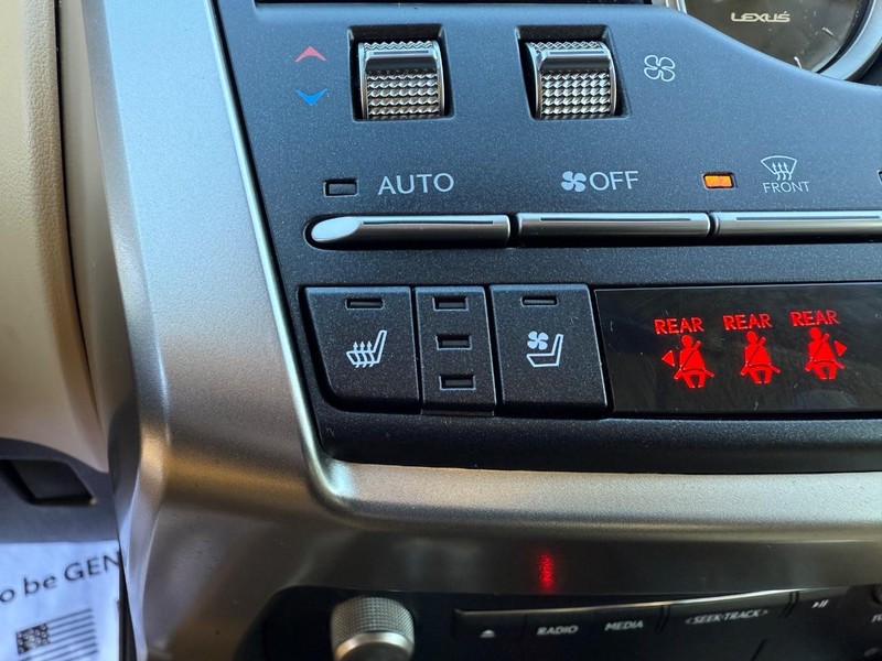 Lexus NX Vehicle Image 18