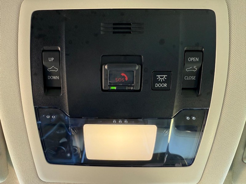 Lexus NX Vehicle Image 24