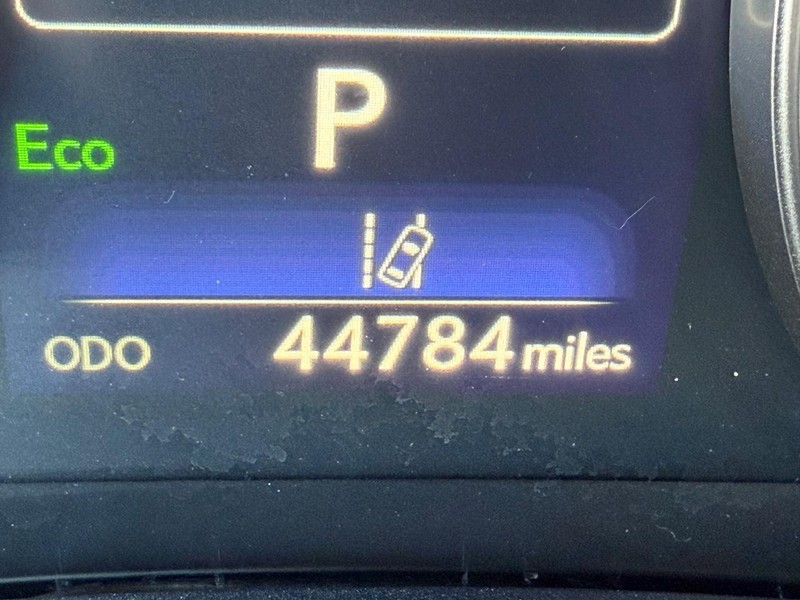 Lexus NX Vehicle Image 26