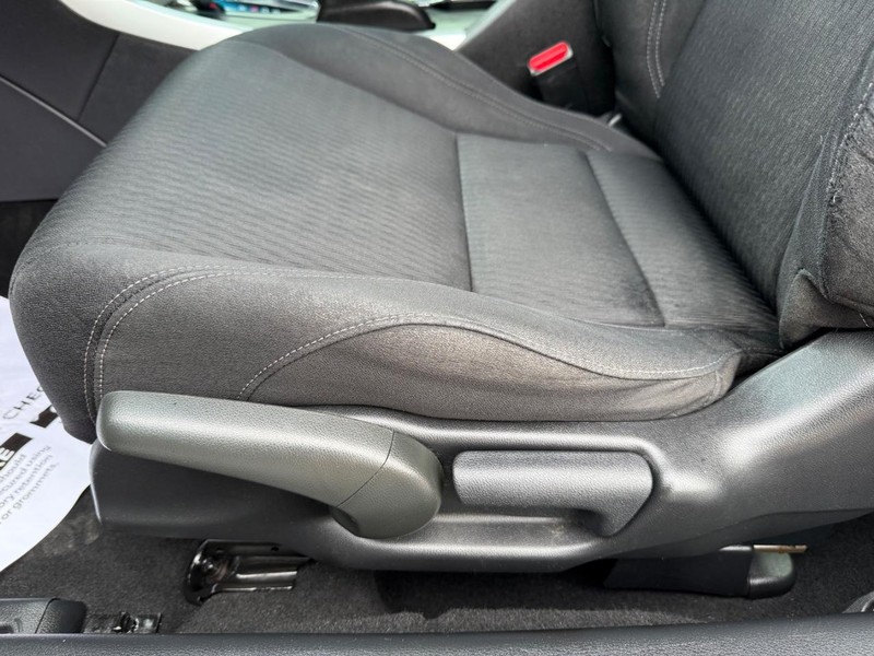 Honda Accord Coupe Vehicle Image 25