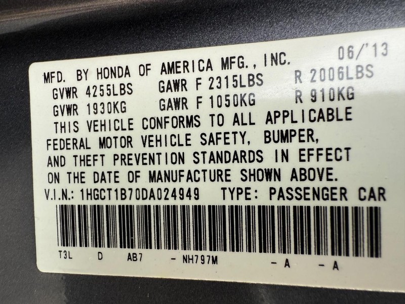 Honda Accord Coupe Vehicle Image 26