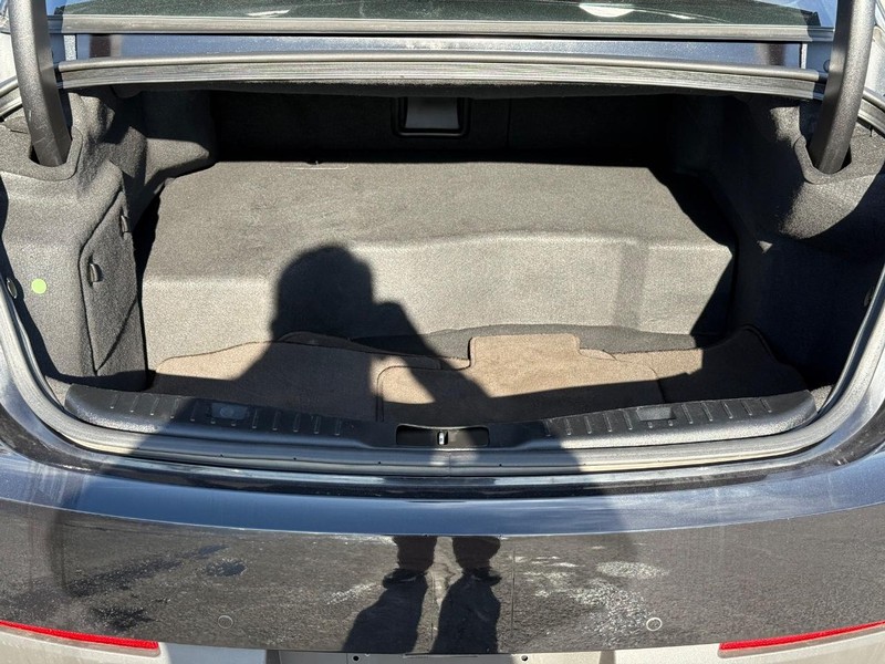 Lincoln MKZ Vehicle Image 07