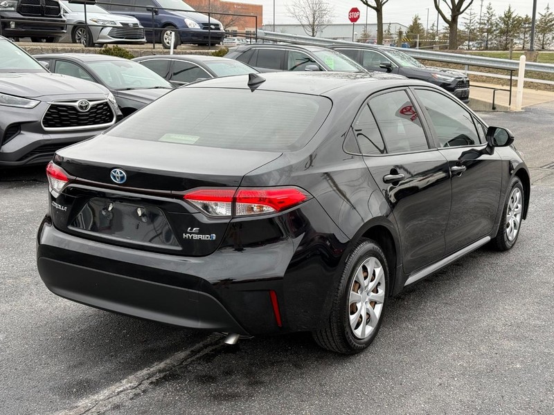 Toyota Corolla Vehicle Image 03