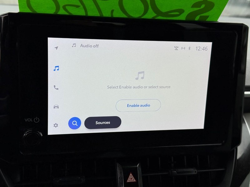 Toyota Corolla Vehicle Image 15