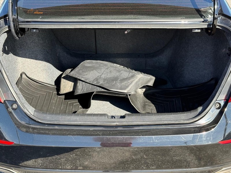 Honda Accord Sedan Vehicle Image 07