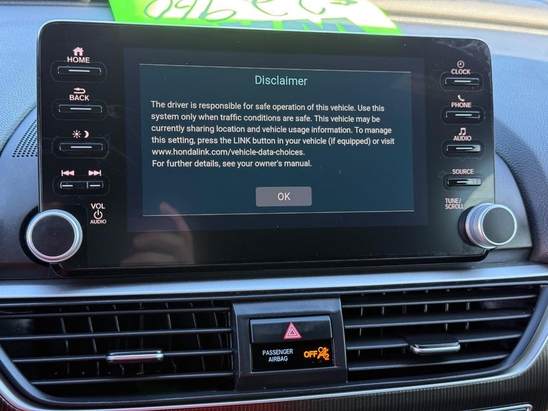 Honda Accord Sedan Vehicle Image 16