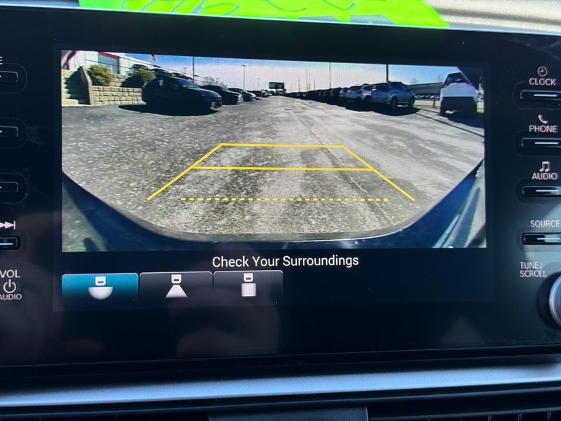 Honda Accord Sedan Vehicle Image 17