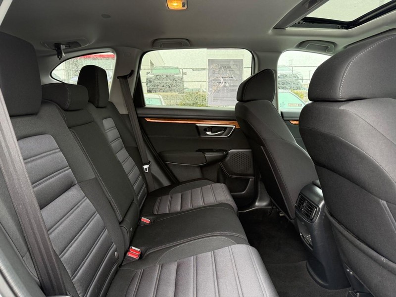 Honda CR-V Vehicle Image 10