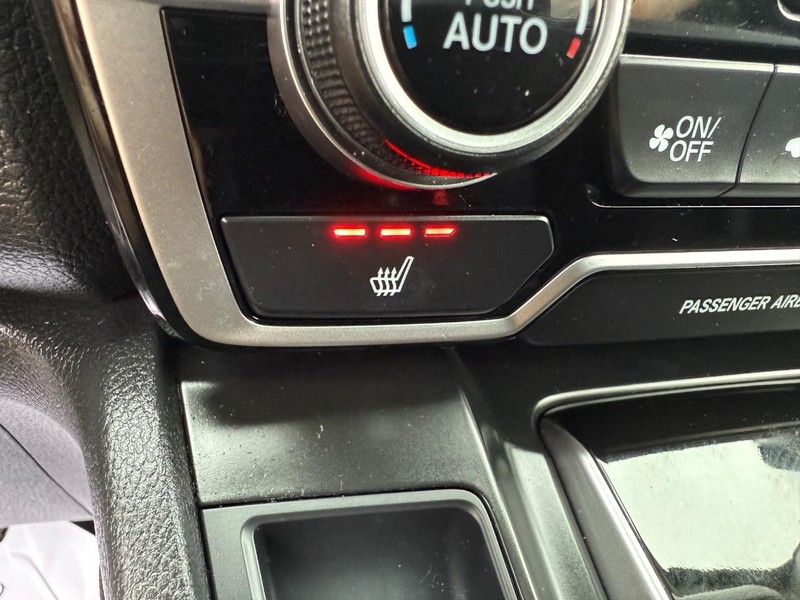 Honda CR-V Vehicle Image 17