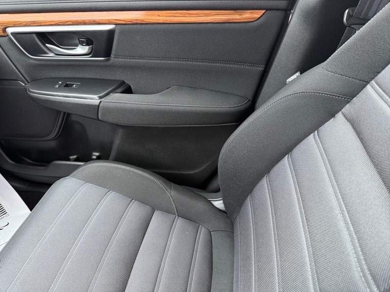 Honda CR-V Vehicle Image 21