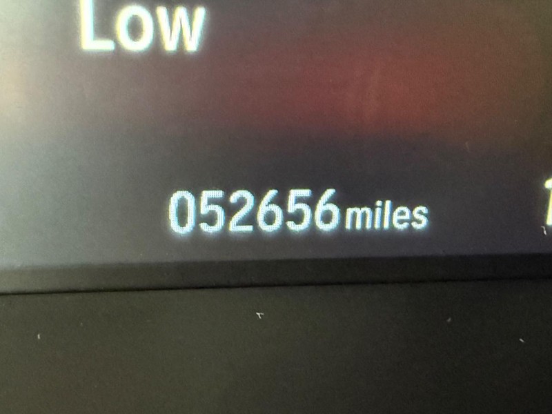 Honda CR-V Vehicle Image 24