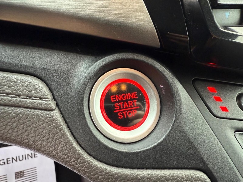 Honda Odyssey Vehicle Image 18