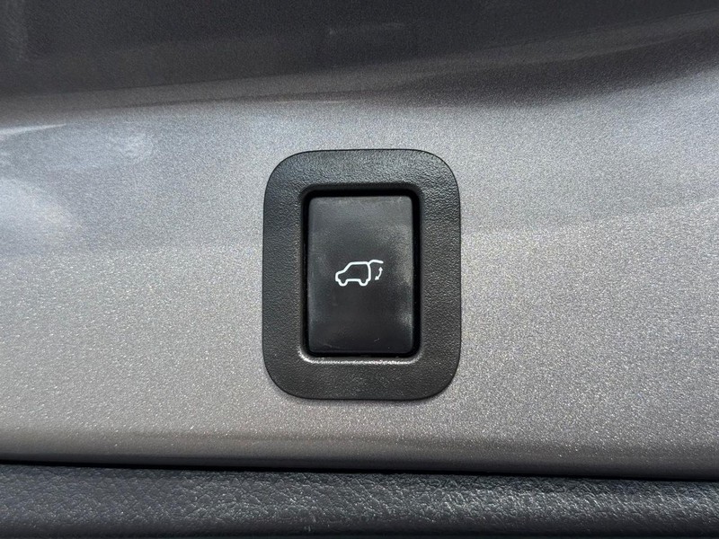 Toyota Highlander Vehicle Image 08